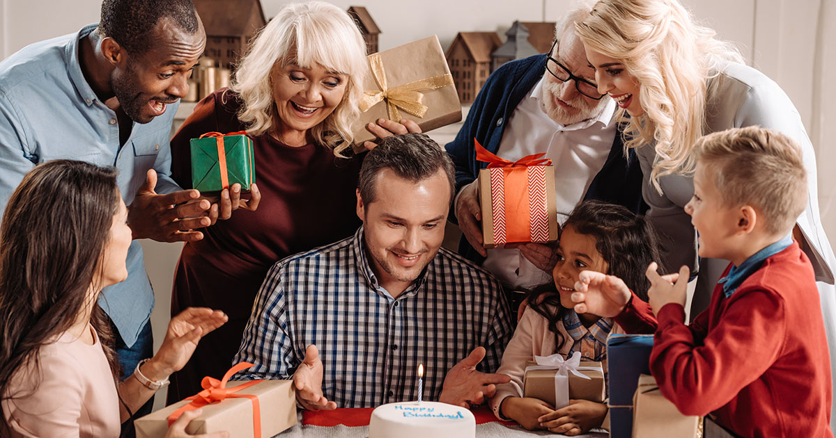 — Спасибо, конечно, за приглашение, но все ваши блюда — полная фигня!