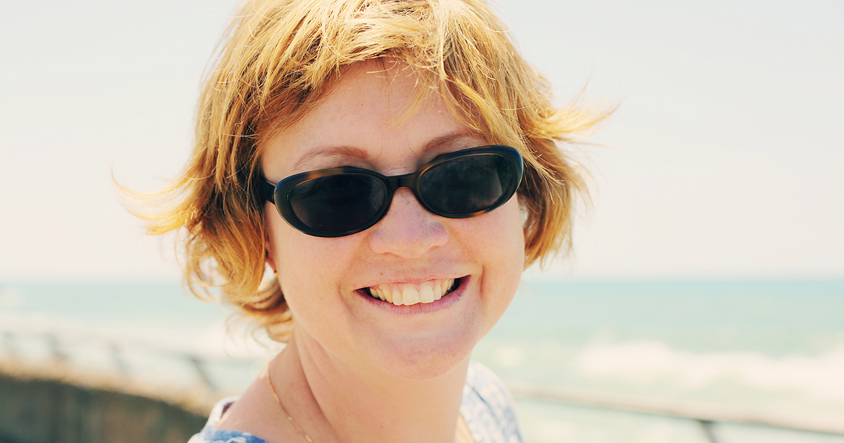 Вместо того, чтобы ребенка в школу собирать, она на отдых умчала!