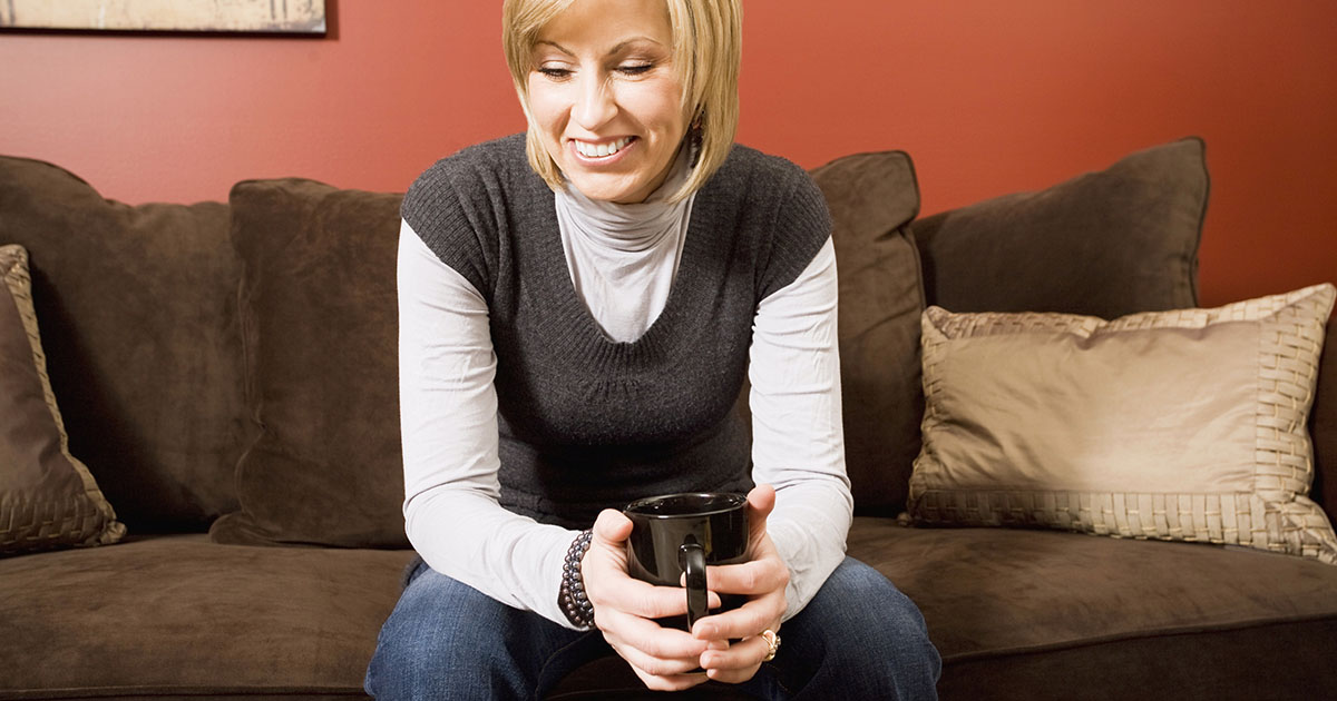 - Тебе вечно везет, а вот твоей сестричке никак и ни с чем.