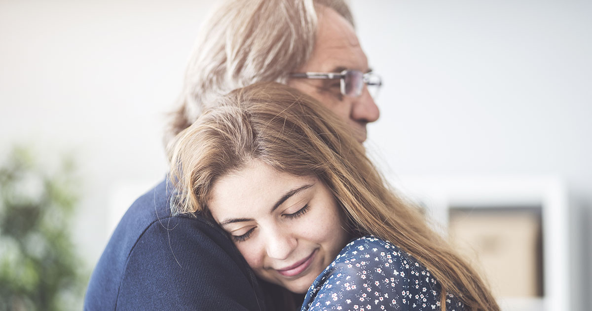 Старик очень удивился, увидев рядом маленькую девочку…