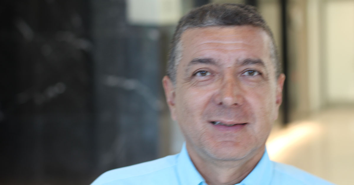 Всю жизнь растил чужих детей. Ну и поворот!