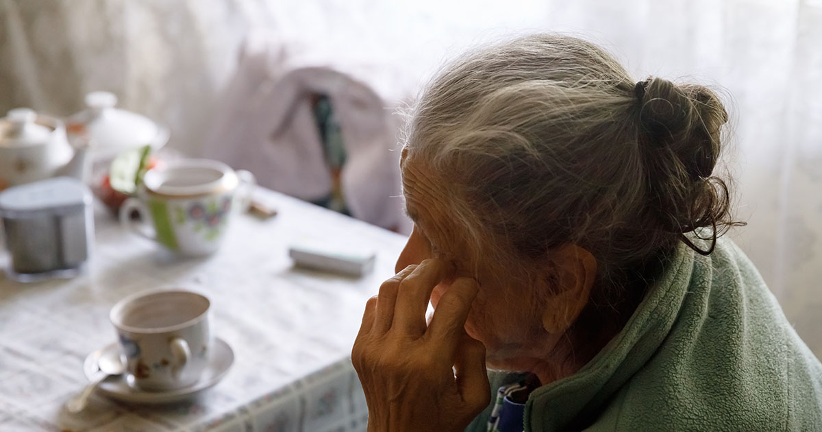 — Мам, я не звала тебя на свадьбу, чтобы ты меня не опозорила!