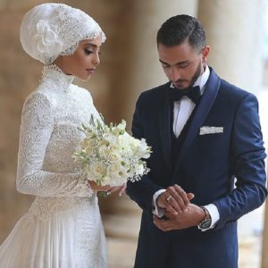 Kobieta w islamie: 25 wspaniałych zdjęć muzułmańskich panien młodych w hidżabach ślubnych odzwierciedlających piękno i tradycję!