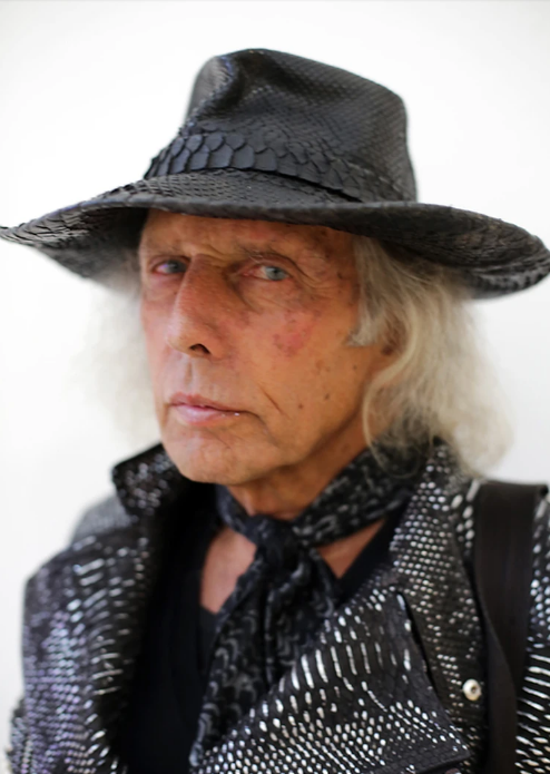 Multimilioner poślubił 25-letnią rosyjską modelkę w wieku 83 lat.