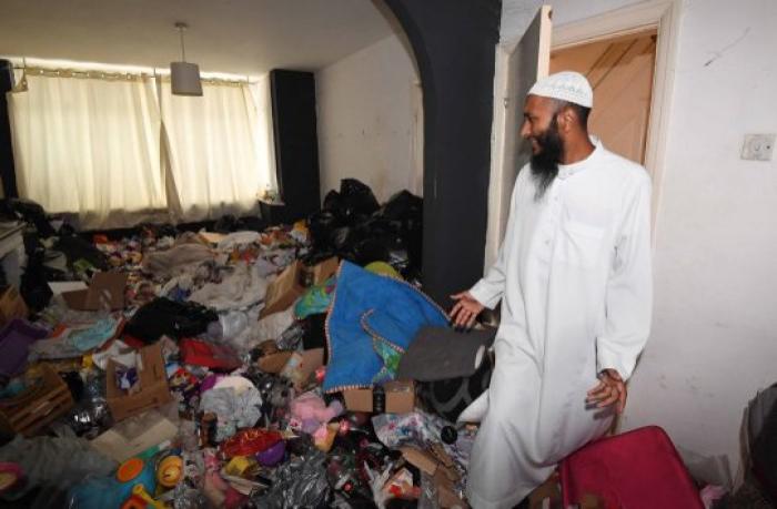 MĘŻCZYZNA WYNAJMUJE MIESZKANIE MATCE WIELODZIETNEJ, A SZEŚĆ MIESIĘCY PÓŹNIEJ NIE MOŻE ROZPOZNAĆ SWOJEGO DOMU. Czy to jej hobby?