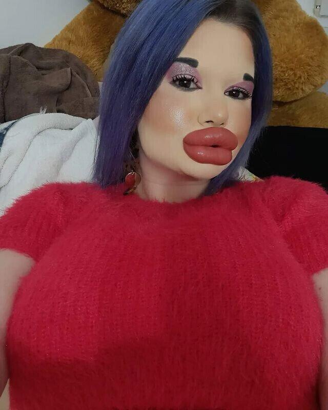 Dziewczyny, które zadały sobie wiele trudu, by uzyskać „piękno”, zdołały je całkowicie roztrwonić.