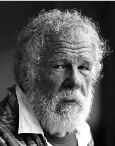 Nikt inny nie wie, kim jest ten słynny aktor: jak gwiazda znalazła się w cieniu i dlaczego została zapomniana 🎭🕶️