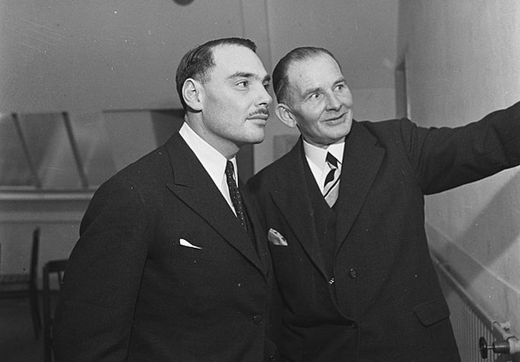 Dziesięć rodzin klanowych, które posiadają naszą planetę i nasze przeznaczenie.