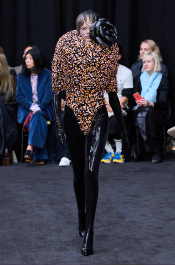 Czy założyłbyś to? Najbardziej kontrowersyjne kolekcje prêt-à-porter