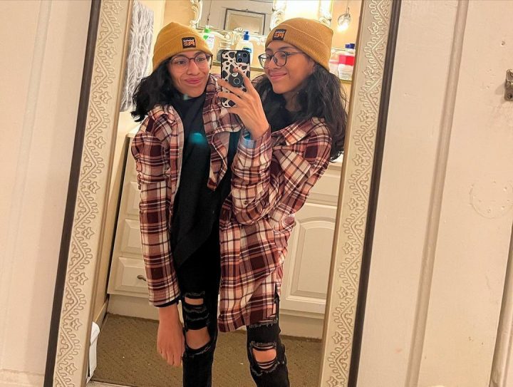 „Myślę, że jesteśmy dwiema różnymi osobami!” - te bliźniaczki syjamskie mają po dwadzieścia trzy lata. Lupita i Carmen były nieustannie pytane o to, jak budują relacje i dzielą się mężczyznami