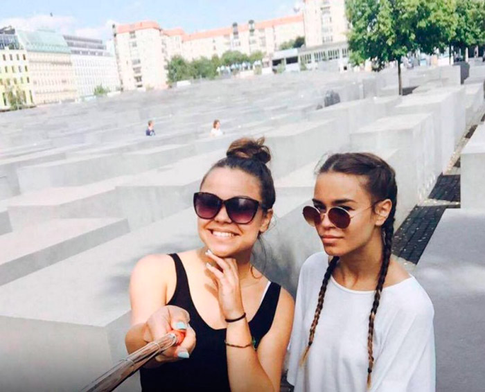 Na pierwszy rzut oka to zwykłe zdjęcie. Ale wystarczy przyjrzeć się bliżej tłu... Odmrożenie😲