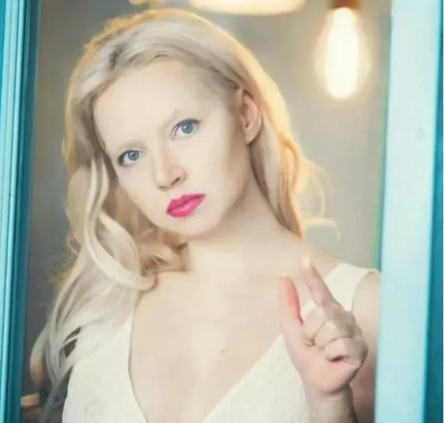 10 lat temu w Internecie wybuchł skandal wokół młodej pary, gdy ich sesja zdjęciowa lub wideo stały się wirusowe.