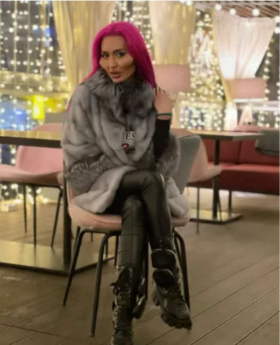 Z powodu dużych kości policzkowych i wydętych ust wcale nie wygląda naturalnie: ukraińska blogerka postanowiła pokazać swoje zdjęcia po zmianie wyglądu