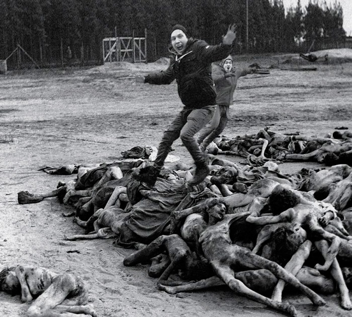 Na pierwszy rzut oka to zwykłe zdjęcie. Ale wystarczy przyjrzeć się bliżej tłu... Odmrożenie😲