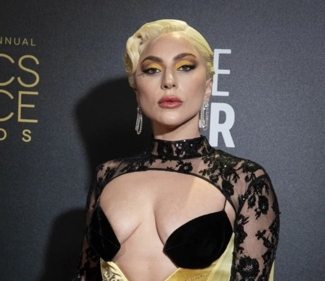 Oszałamiające zdjęcia gwiazd na czerwonym dywanie, które wprawiły nas w zachwyt: 14 najbardziej przyciągających wzrok z nich wszystkich