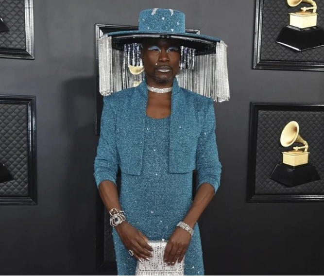 Oszałamiające zdjęcia gwiazd na czerwonym dywanie, które wprawiły nas w zachwyt: 14 najbardziej przyciągających wzrok z nich wszystkich