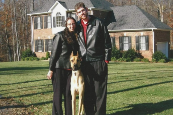 Był rok 1983, kiedy urodziło się dziecko ważące ponad 7 kilogramów! Co zmieniło się w jego życiu przed czterdziestką?