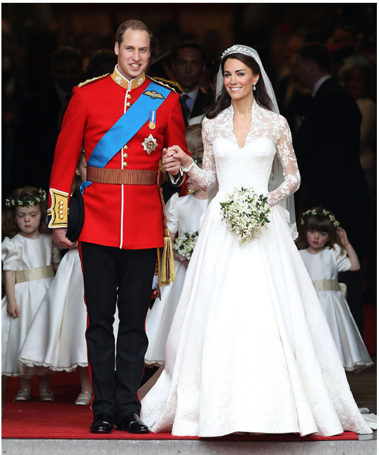 Prawdziwa hollywoodzka diva! Jak Kate Middleton wyglądała w swojej drugiej sukience