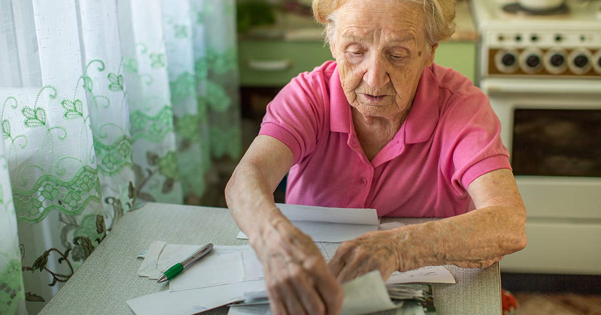 Dwaj bracia wysyłają matkę na wymarzone wakacje, ale po powrocie nie poznaje ona swojego domu.