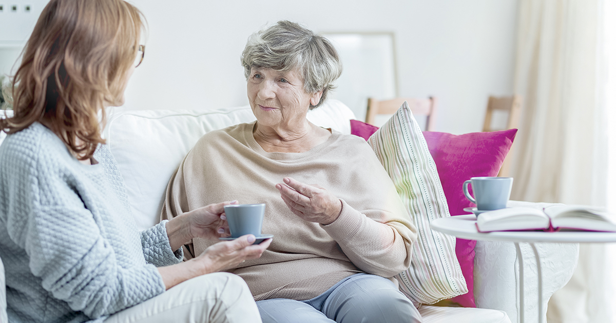 Zauważyłem, że rzeczy znikają z domu mojej chorej matki, więc założyłem ukryte kamery i to, co zobaczyłem, zszokowało mnie