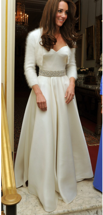 Prawdziwa hollywoodzka diva! Jak Kate Middleton wyglądała w swojej drugiej sukience