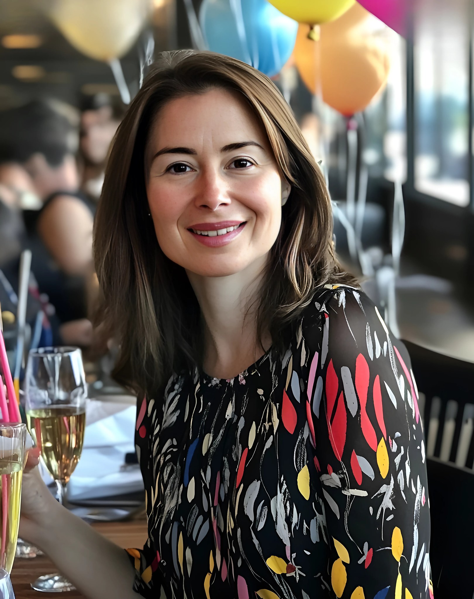 Przyłapałam męża z jego partnerką na lotnisku i postanowiłam śledzić ich do Paryża.