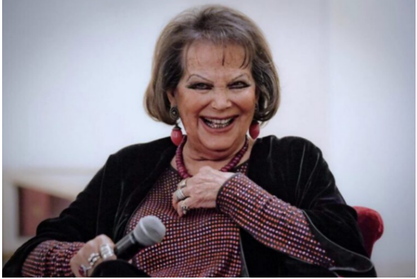 Claudia Cordinale zmieniła się na przestrzeni lat, w tym....
