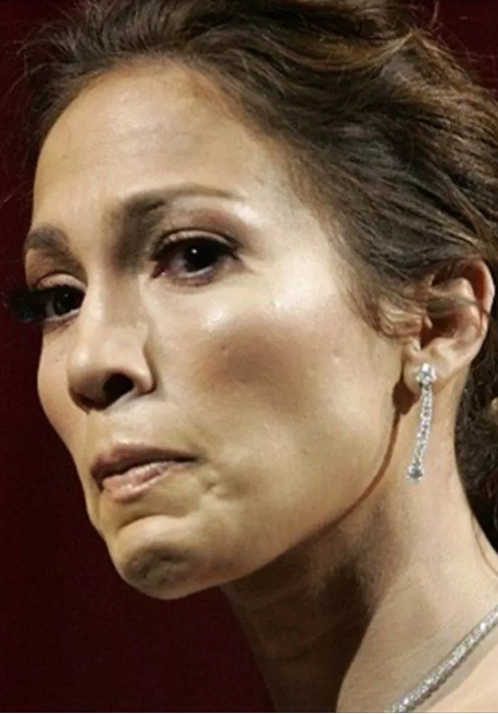 6 zawstydzających zdjęć Jennifer Lopez. I to się niestety zdarza!