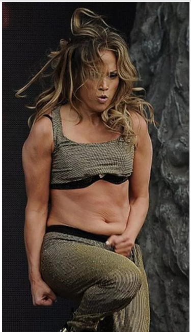 6 zawstydzających zdjęć Jennifer Lopez. I to się niestety zdarza!
