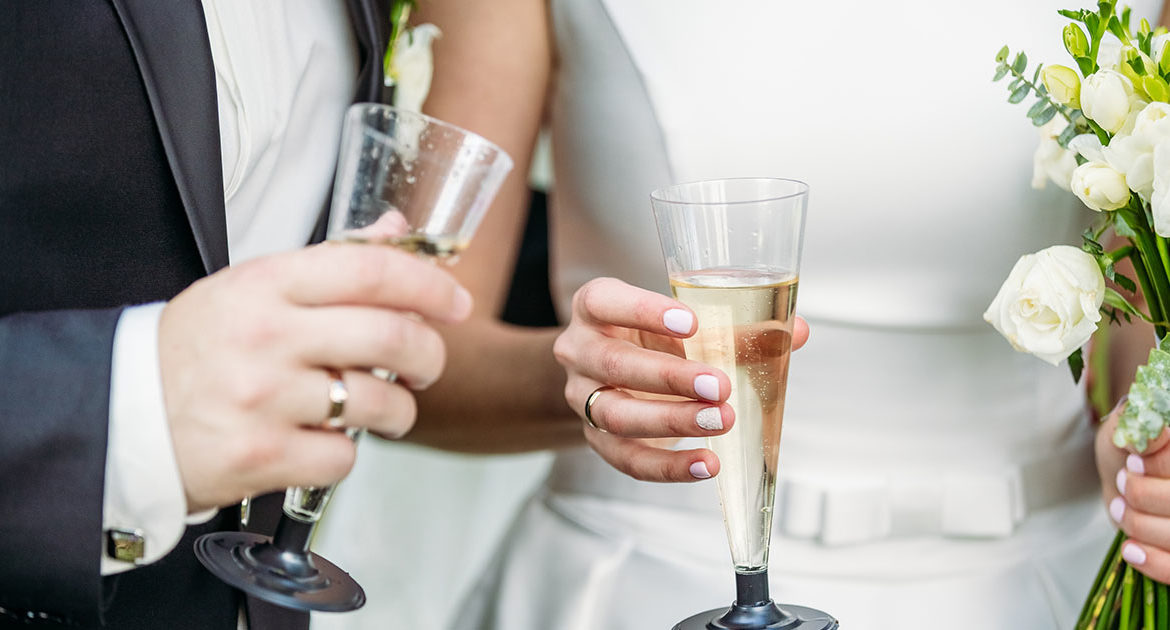 Mój mąż zniknął 40 lat temu - kiedy zobaczyłam go ponownie, ze łzami w oczach powiedział: „Nie masz pojęcia, co się ze mną stało!”.