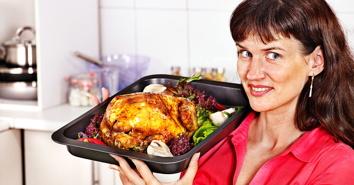 Ugotowałam kolację urodzinową dla 20 osób z okazji urodzin mojego męża - a on zostawił mnie i poszedł świętować do baru z przyjaciółmi.