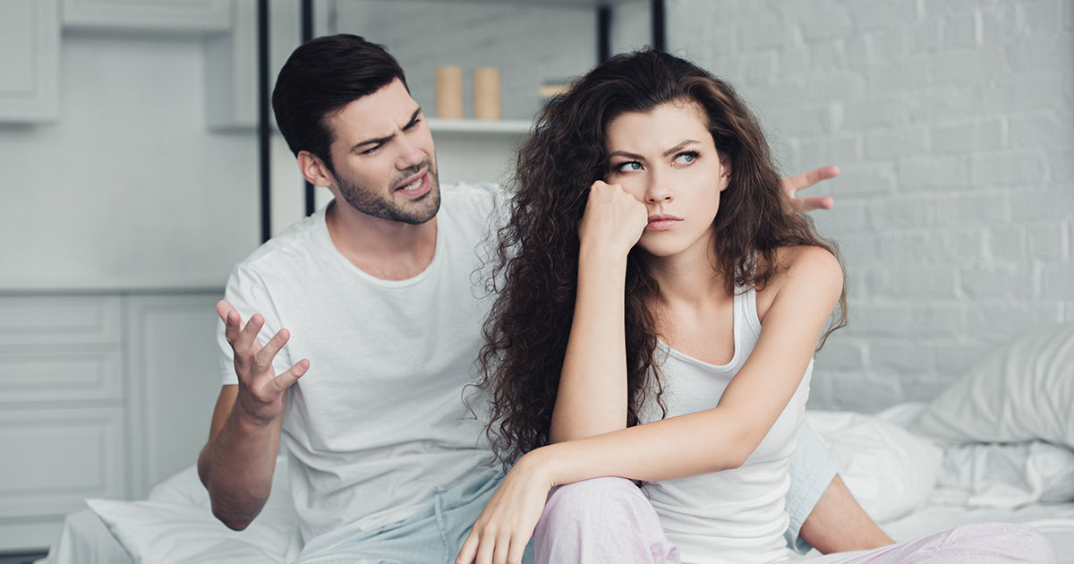 Pozwoliłam mojemu byłemu zostać w moim domu po jego zerwaniu - a potem zaczął przyprowadzać inne kobiety i udawać, że jestem tylko jego „współlokatorką”.