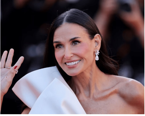 W ogóle się nie starzeje. Demi Moore jest ideałem wszystkich pokoleń