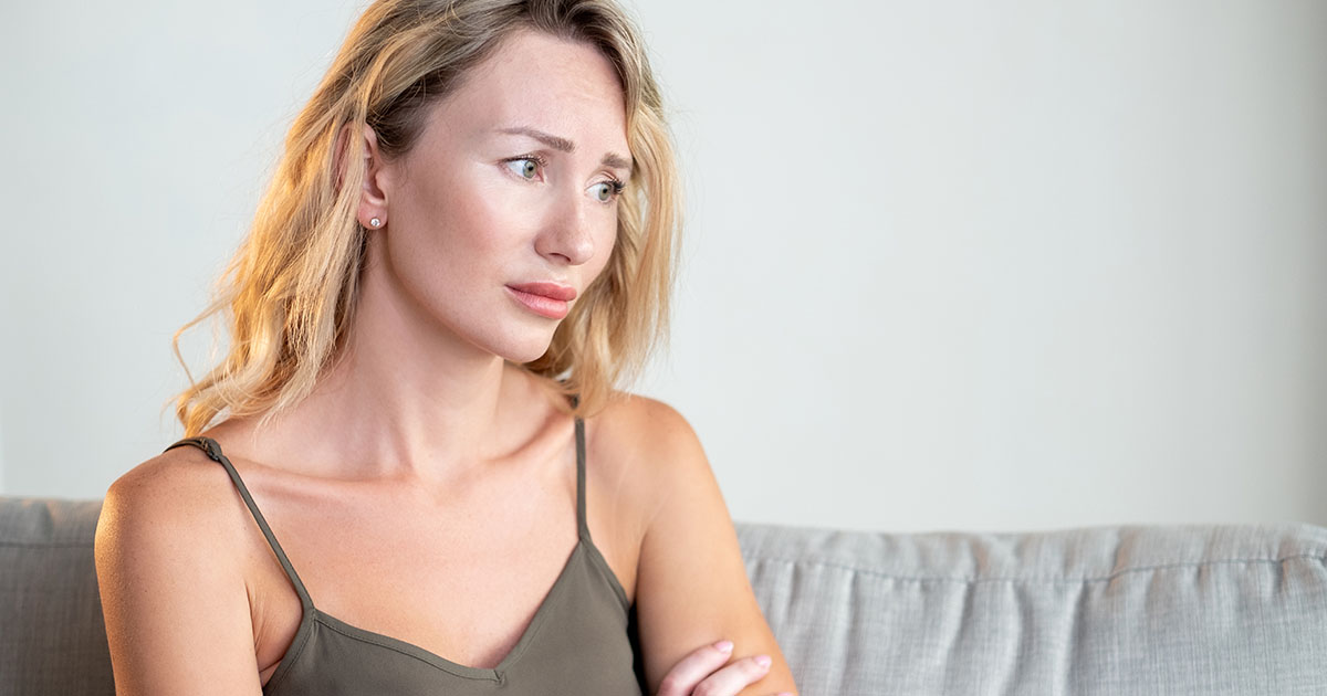 Mój mąż dał mi pieniądze na implanty i „zły” liścik na urodziny - dałam mu nauczkę.