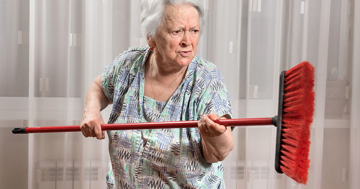 Udzieliłem schronienia bezdomnej kobiecie trzymającej tabliczkę z napisem „Bezdomna i głodna”, ale tego samego dnia straciłem własny dom.
