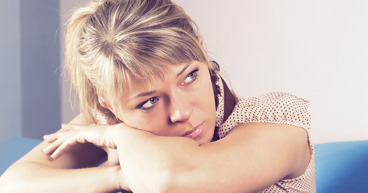 Podczas parapetówki mój mąż i jego mama nalegali, abyśmy przekazali nasze mieszkanie jego siostrze, ale odpowiedź mojej mamy całkowicie obaliła ich twierdzenie