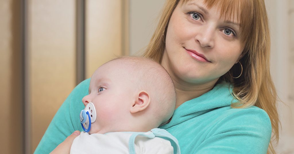 53-LETNIA KOBIETA URODZIŁA BLIŹNIĘTA, ALE OKAZAŁO SIĘ, ŻE MAJĄ ONE TAKIE SAME ZNAMIONA JAK JEJ SZWAGIER.