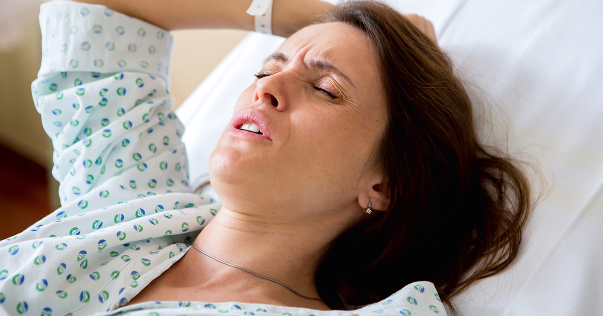 53-LETNIA KOBIETA URODZIŁA BLIŹNIĘTA, ALE OKAZAŁO SIĘ, ŻE MAJĄ ONE TAKIE SAME ZNAMIONA JAK JEJ SZWAGIER.