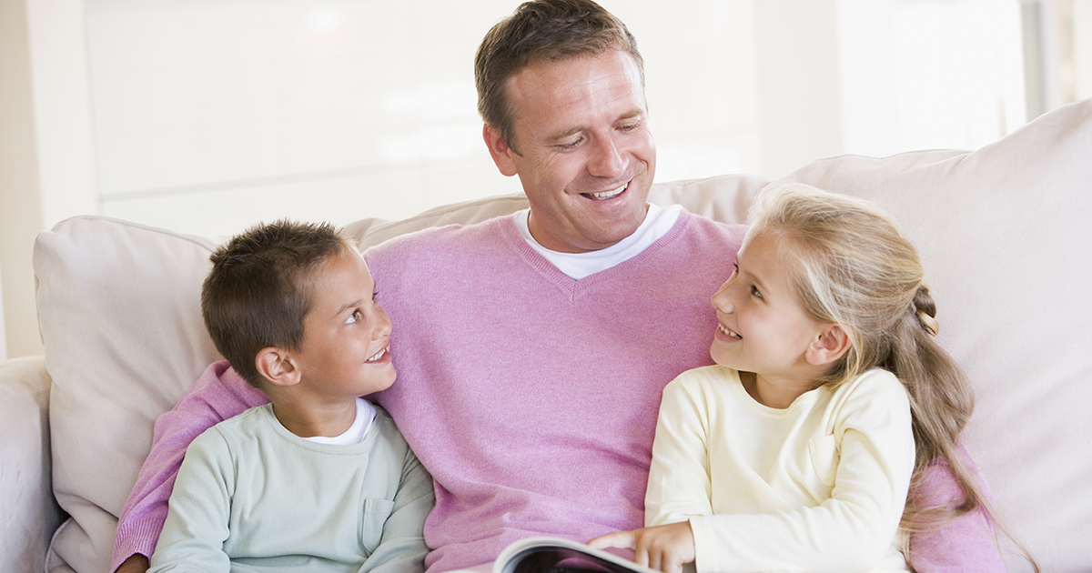 WRÓCIŁAM Z PODRÓŻY I ZASTAŁAM NASZ DOM ZNISZCZONY PRZEZ MOJEGO MĘŻA I DZIECI - ZRZUCILI WINĘ NA MNIE, A JA DAŁAM IM NAUCZKĘ.