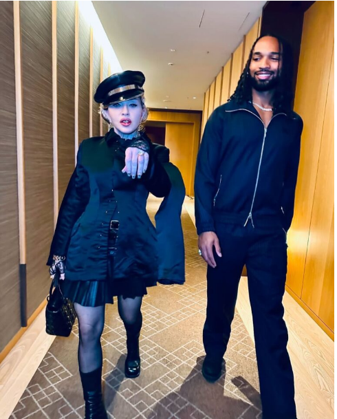 „Jak mrówka”. Dla dobra swojego młodego chłopaka Madonna zdecydowała się na kolejną operację