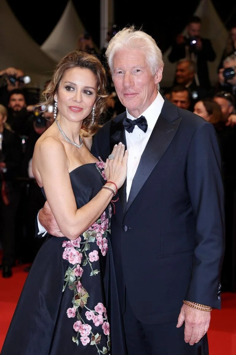 Syn 74-letniego Richarda Gere'a. Wygląda na to, że swoją urodą przyćmił ojca!