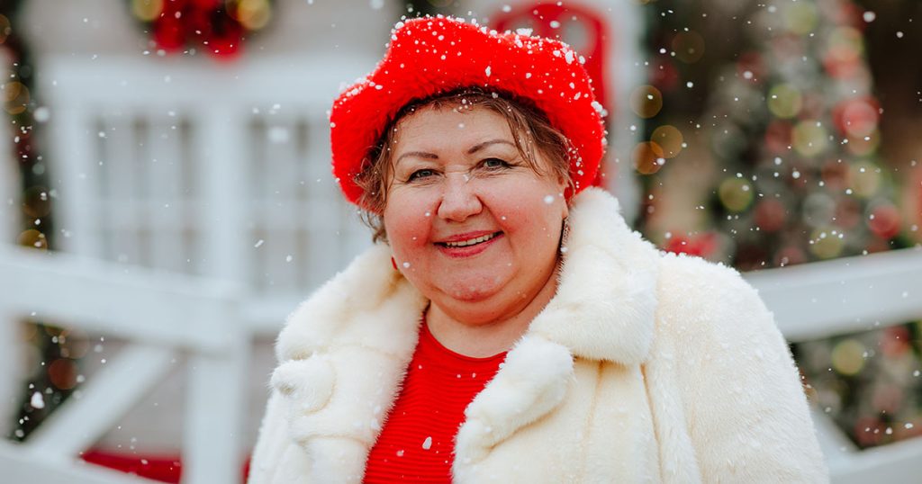 Stworzyłem profil na Tinderze dla mojej samotnej mamy - i natychmiast tego pożałowałem, gdy zobaczyłem, kto do niej pisze