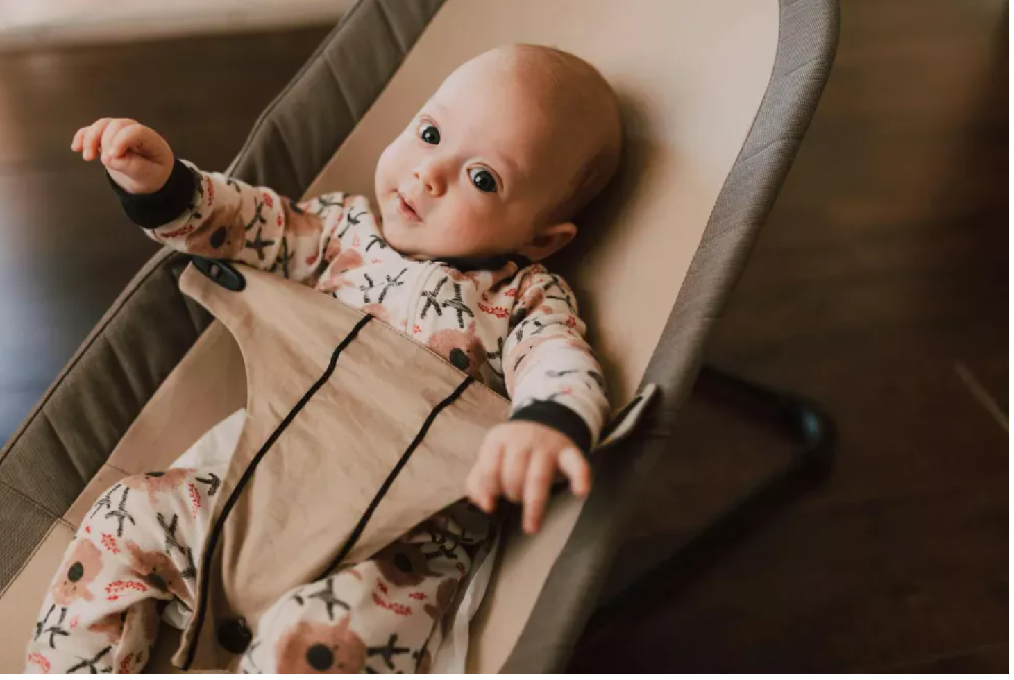 Adoptowałem dziecko pozostawione na posterunku straży pożarnej, a 5 lat później kobieta zapukała do moich drzwi i powiedziała: „Musisz oddać moje dziecko”.