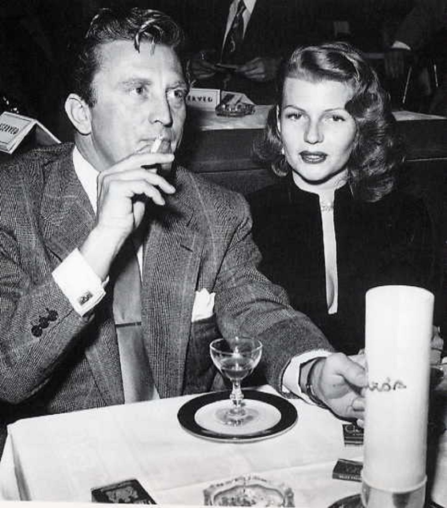 Kirk Douglas: hollywoodzka kariera naznaczona kultowymi rolami i skandalicznymi romansami