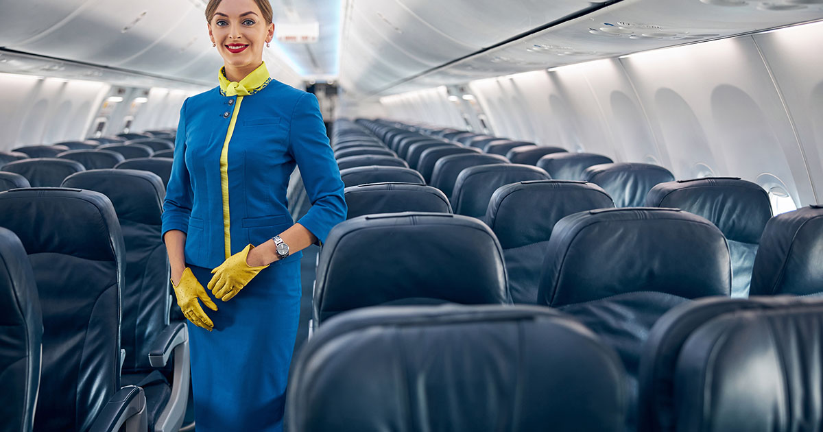 Stewardesa podeszła do mnie i powiedziała: „Zostań po wylądowaniu, proszę, pilot chce z tobą porozmawiać osobiście”.