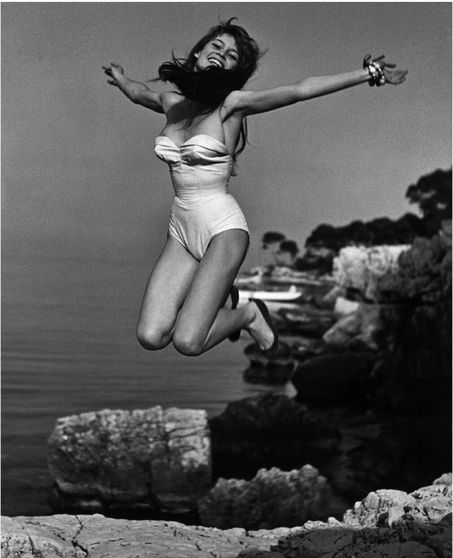 Francuska aktorka, która nie ma sobie równych: od wesołej dziewczyny do eleganckiej damy