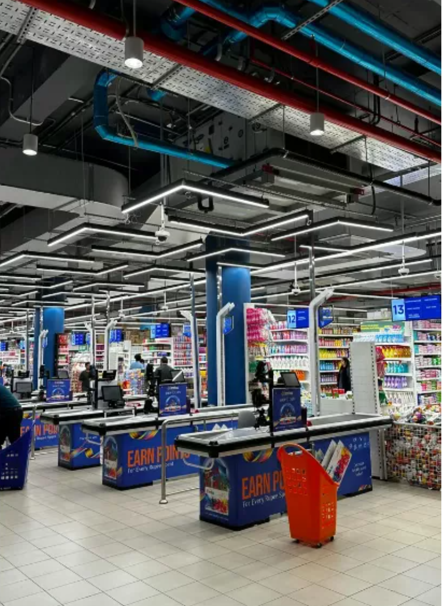 Kiedy przychodzi czas zapłaty w sklepie spożywczym, mój mąż udaje, że dostał telefon i odchodzi - tym razem dałam mu lekcję, której nigdy nie zapomni.