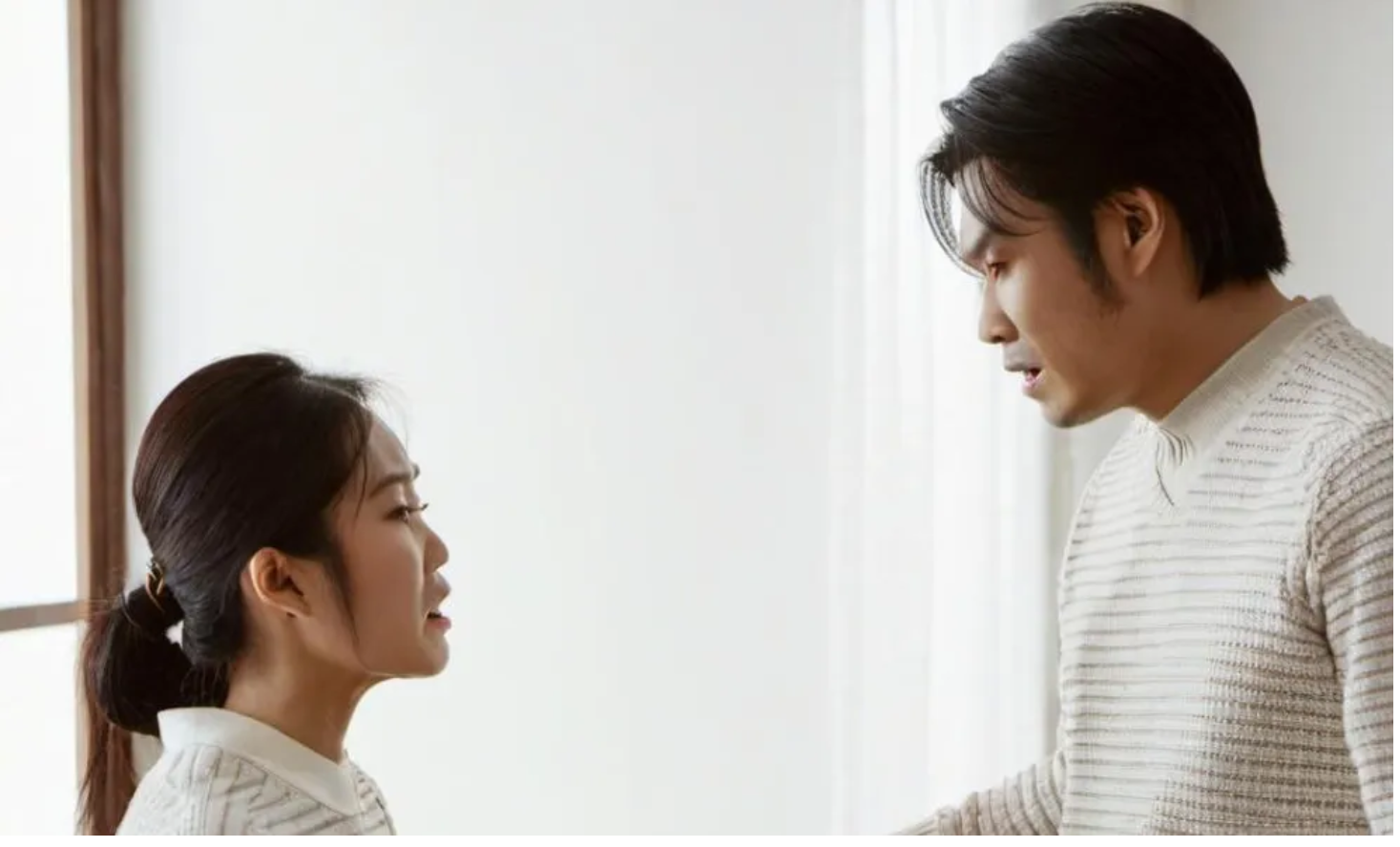 Zostawiłam noworodka z mężem w podróży służbowej i po powrocie zaczął się dziwnie zachowywać.