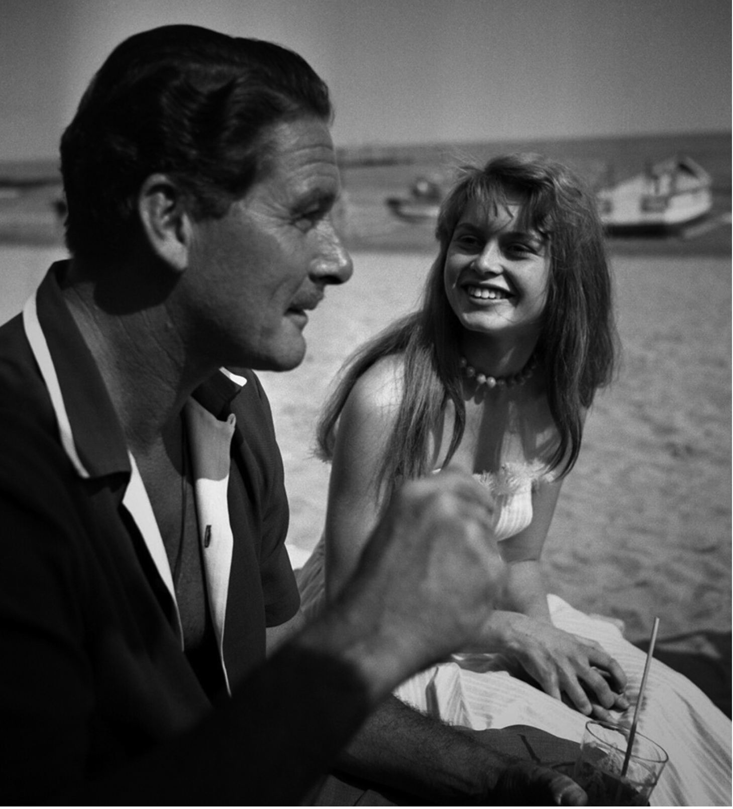 Francuska aktorka, która nie ma sobie równych: od wesołej dziewczyny do eleganckiej damy