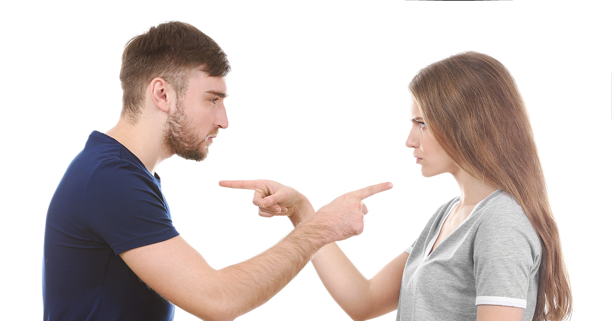 Mój mąż zażądał, abyśmy podzielili finanse po równo, ponieważ dostał awans. Zgodziłam się, ale pod jednym warunkiem.